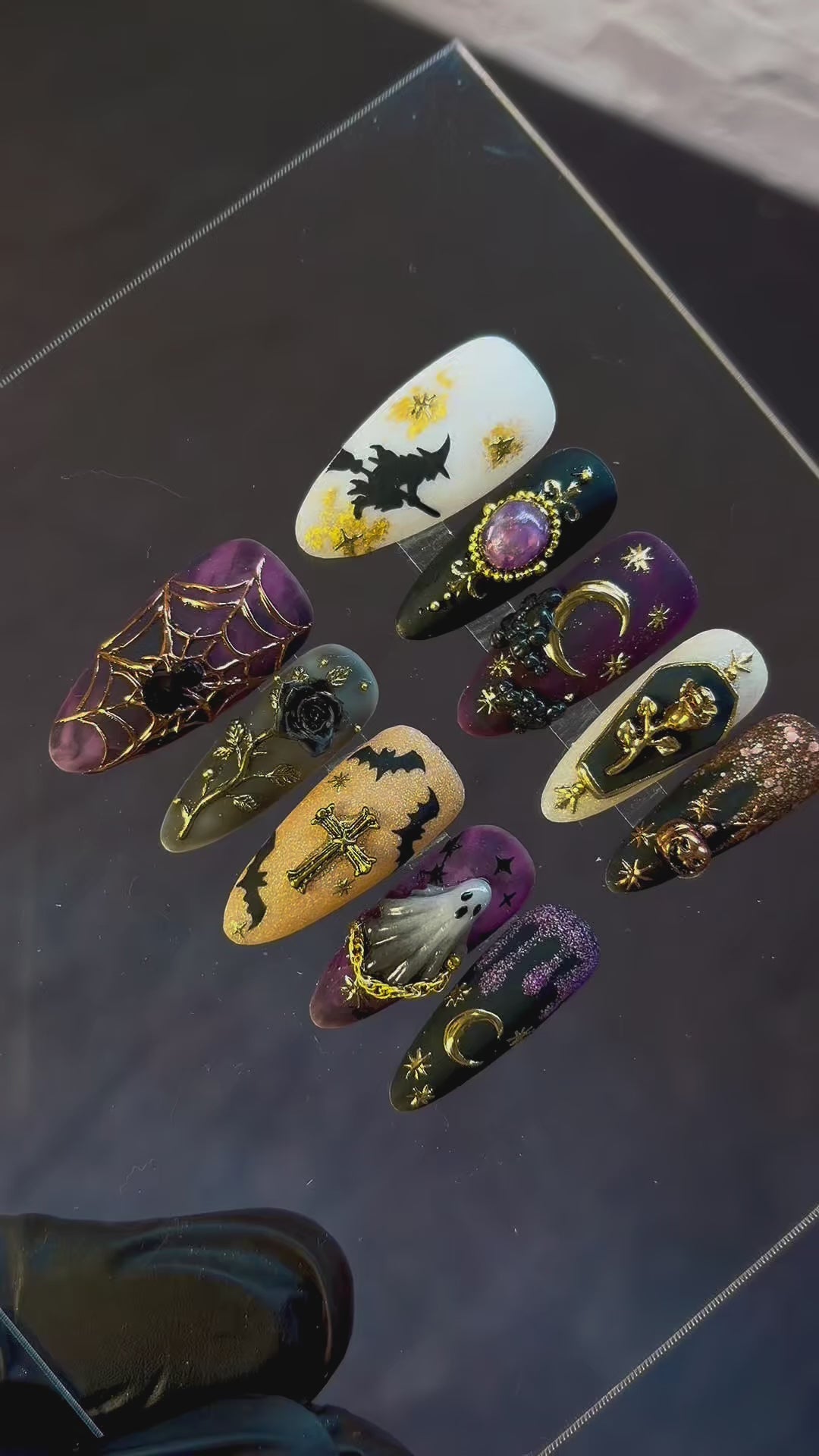 Midnight Witch Halloween Press-On Nails – Gothic Black & Gold Luxury Nail Set